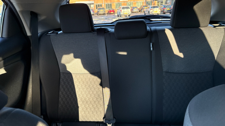 Toyota Yaris 1.5 Hybrid Design 5dr CVT Hybrid Hatchback